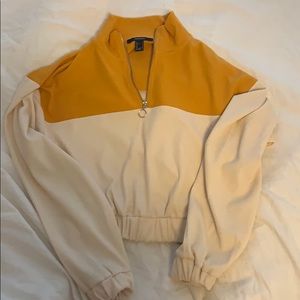 NWOT Forever 21 cropped pullover!